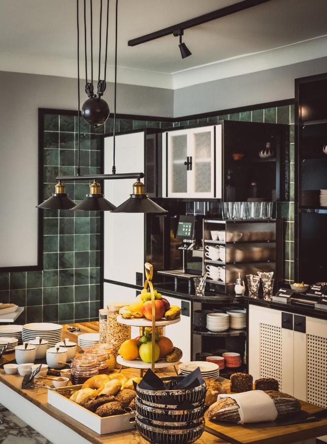 Henri Hotel Wien Siebterbezirk Dış mekan fotoğraf