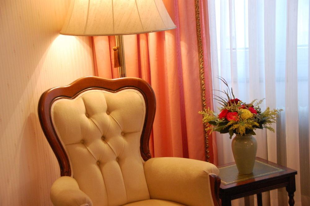 Henri Hotel Wien Siebterbezirk Dış mekan fotoğraf