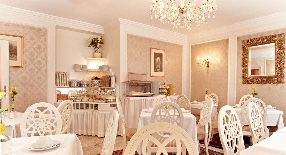 Henri Hotel Wien Siebterbezirk Dış mekan fotoğraf