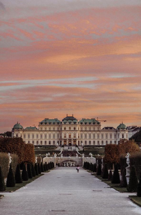 Henri Hotel Wien Siebterbezirk Dış mekan fotoğraf