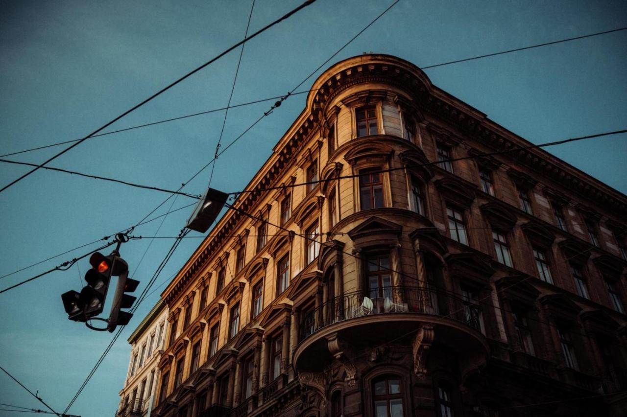 Henri Hotel Wien Siebterbezirk Dış mekan fotoğraf